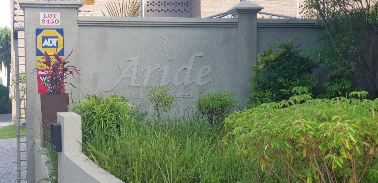 Aride 4 Awesome View Of Uvongo Main Swimming Beach From Communal Braai Area Apartment Margate Exterior photo